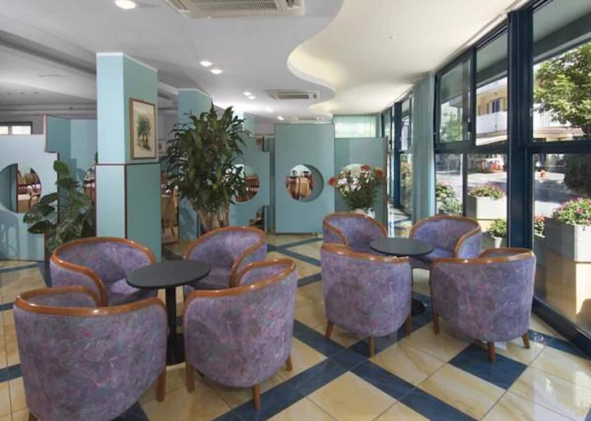 Hotel Diana Bellaria-Igea Marina Buitenkant foto